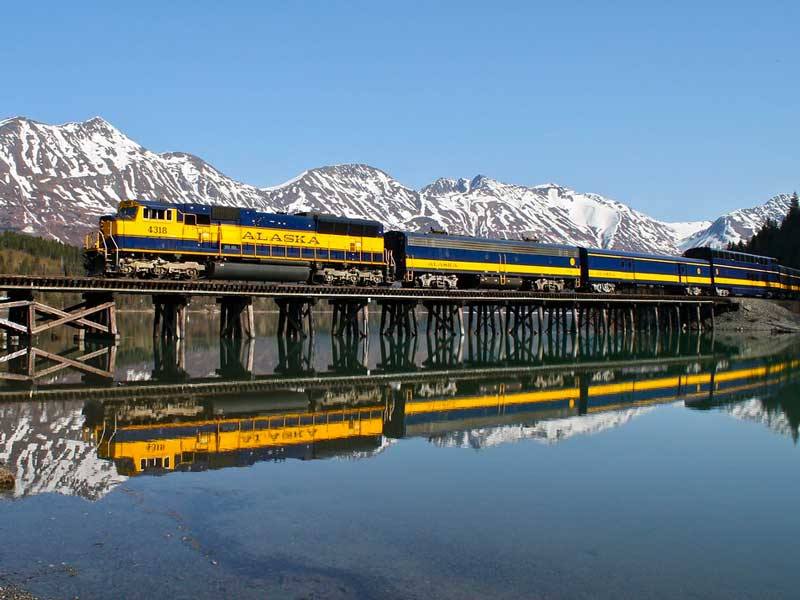 Best of Alaska, Trains, Wildlife & Denali Cruise Connector | Alaska Railroad